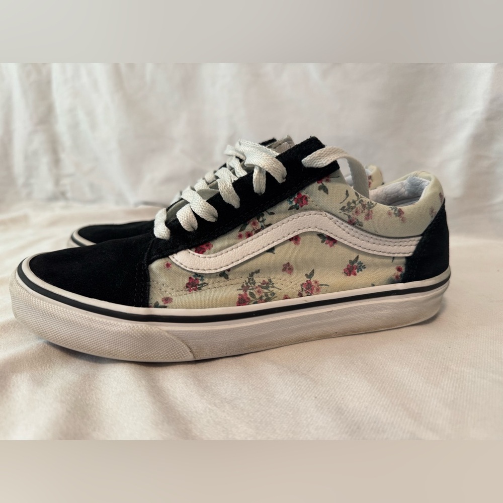 Vans Floral Canvas Sneakers Womens 7